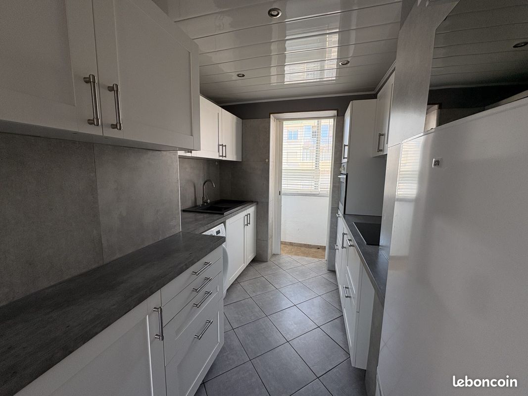 Appartement 3 pièces 51 m² · à Toulon · 51 m² · 850 €
