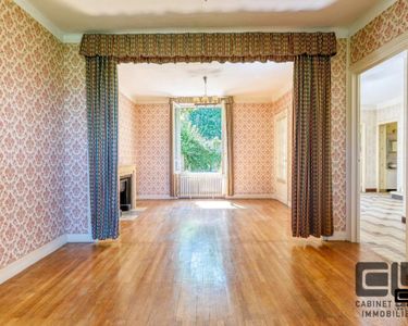 Maison 1 290 000 € - 251 m²