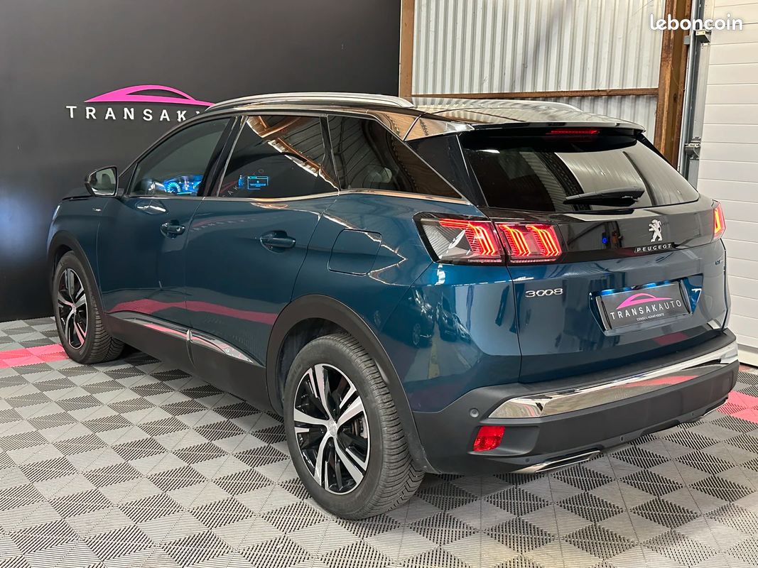 Peugeot 3008 II 1.6 THP Hybrid 225 GT (image 7)