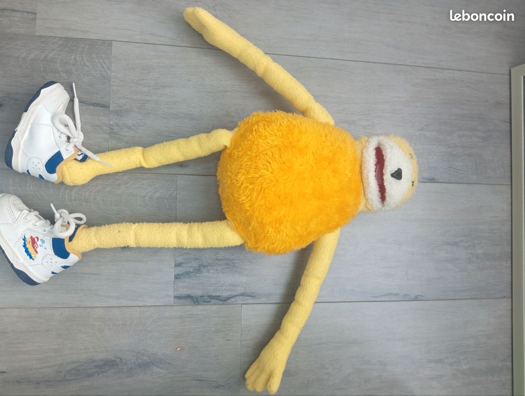 LANSAY Peluche mon premier Oui-Oui 25 cm pas cher