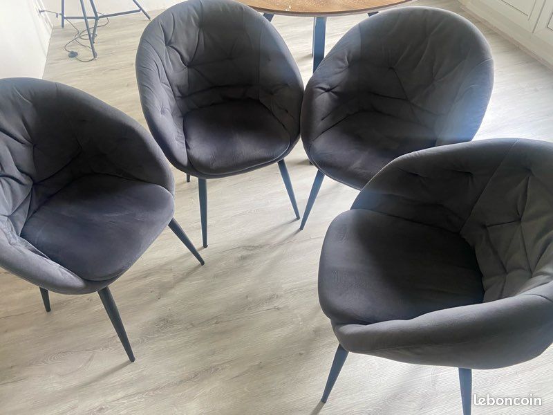 Chaises (image 2)