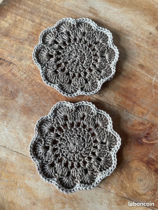 Sous tasse (ou verre) au crochet (image 2)