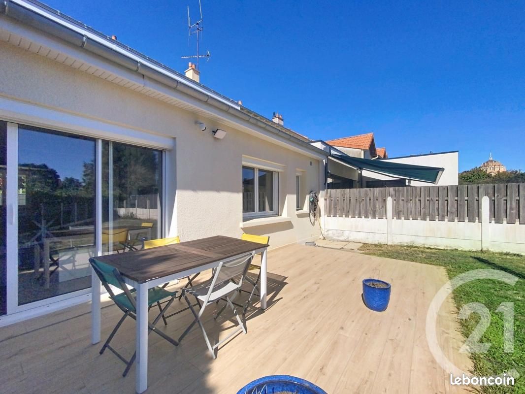 Maison 5 pièces 93 m² · à Cholet · 93 m² · 990 €/mois