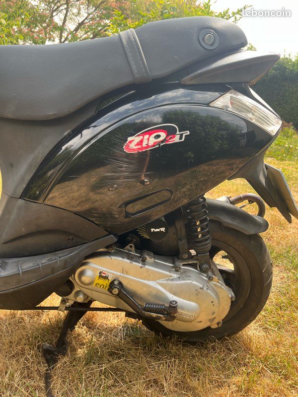 Zip 2t (image 2)