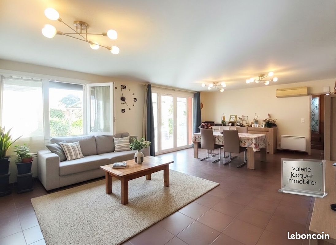 Maison 4 pièces 100 m² · à La Roche-Chalais · 100 m² · 169 000 €