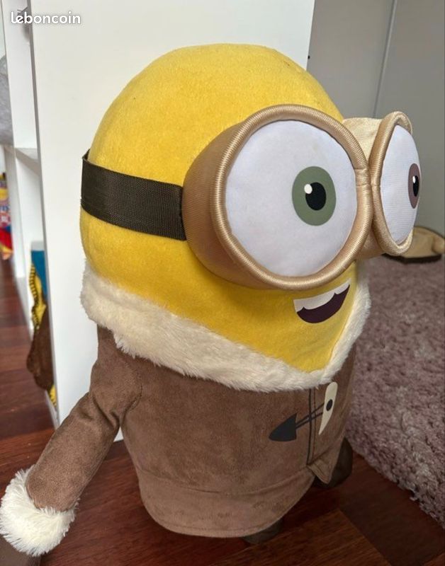Peluche géante minion (image 2)