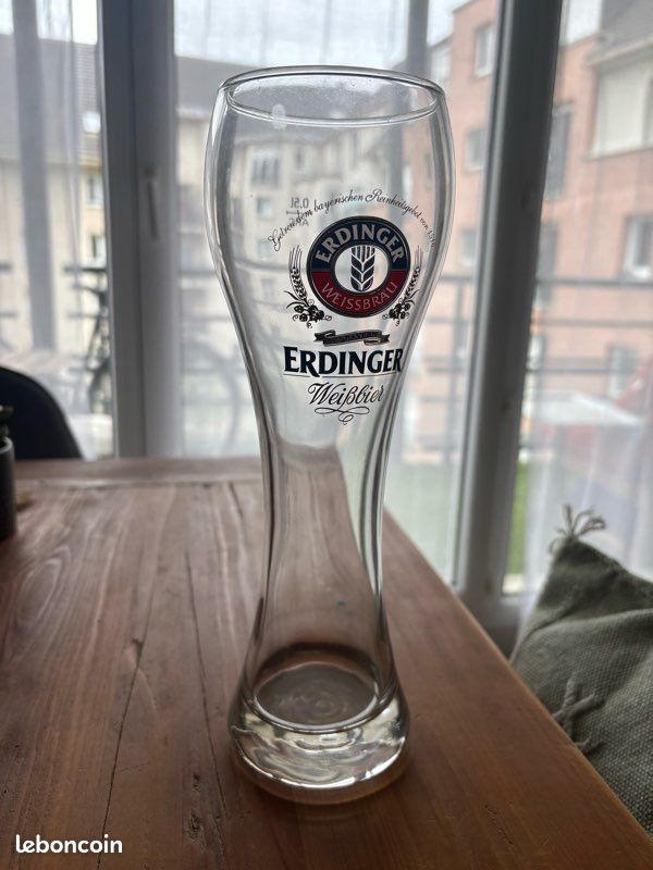 Verre à bière Erdinger Weissbier, 50cl (image 1)