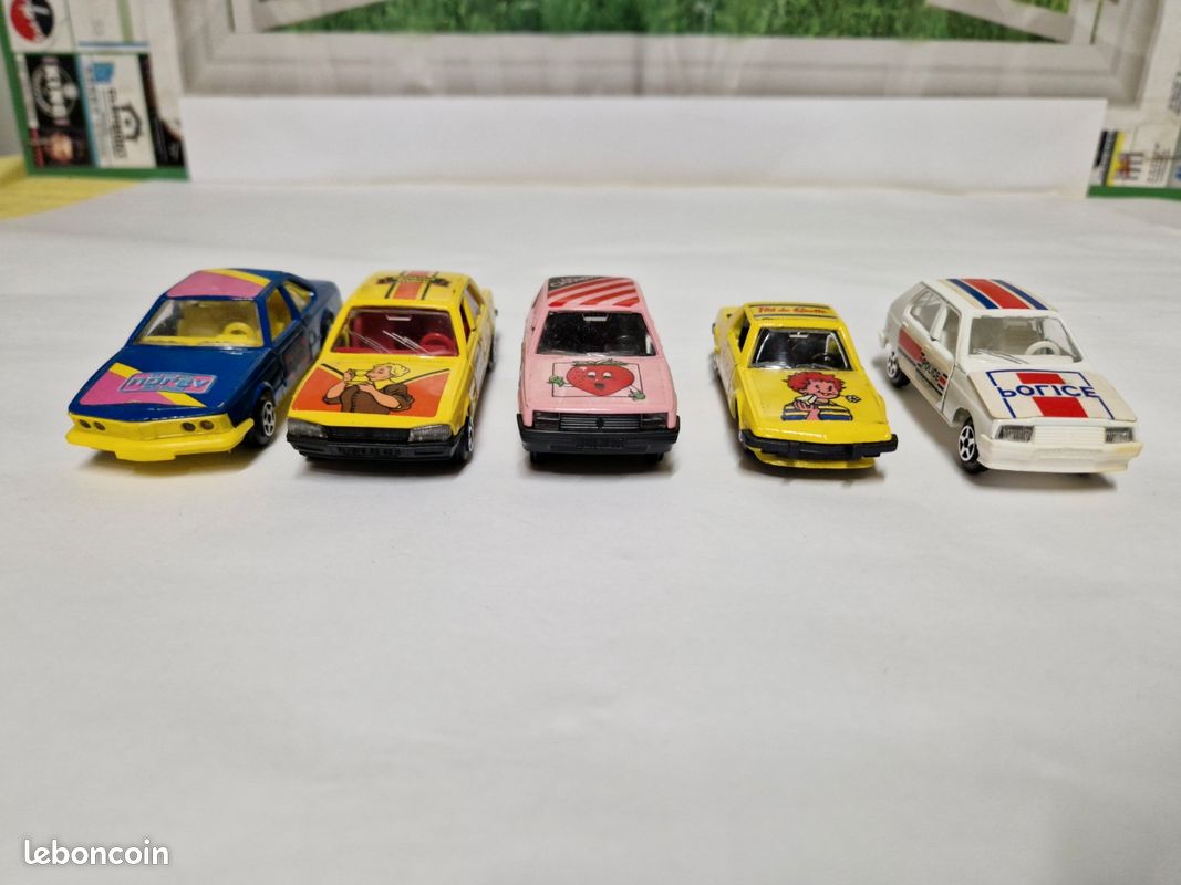NOREV - JET CAR - Valisette de 12 Modèles - Valise Rouge - FR