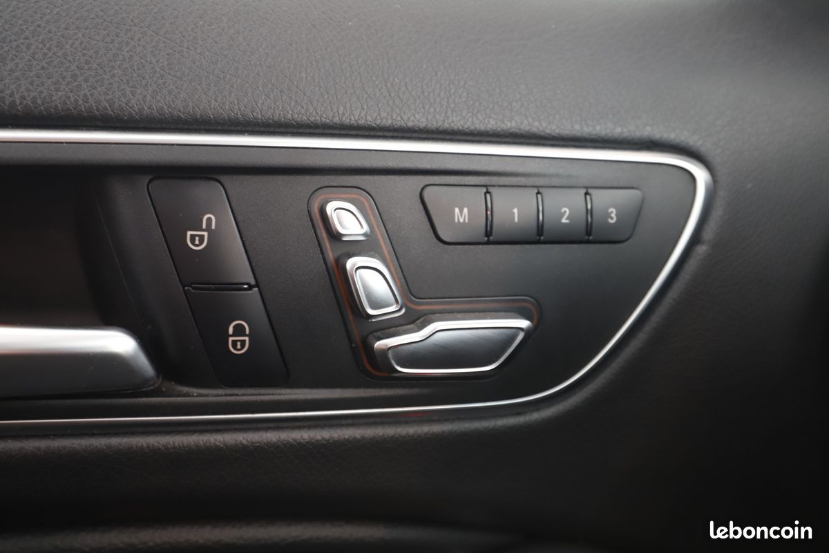 Mercedes-Benz GLA 250 Sensation 7G-DCT 211 ch (image 27)