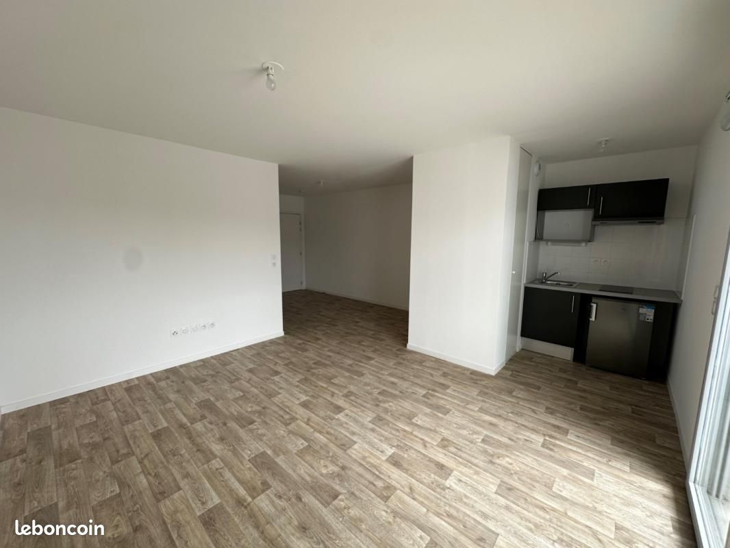 Appartement 1 pièce 36 m² · à Valenciennes · 36 m² · 500 €