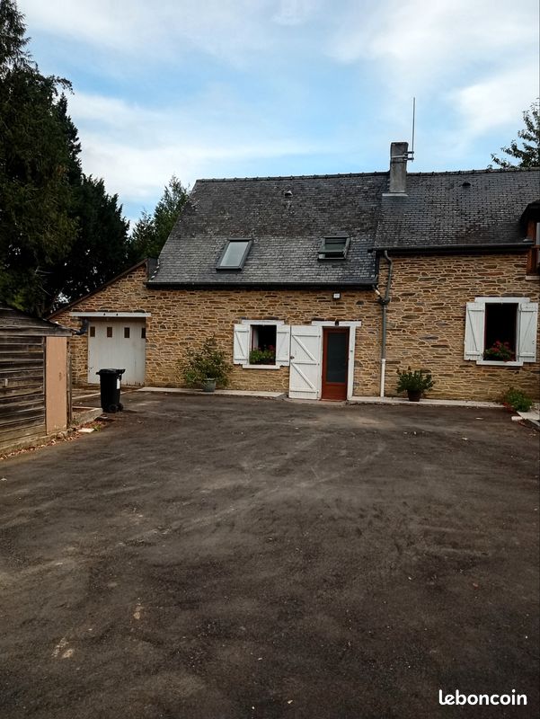 Maison 4 pièces 110 m² · à Châteaugiron · 110 m² · 850 €