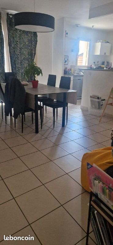 Pavillon de plain 3 chambres et bureau - Chauray 79180 (image 2)