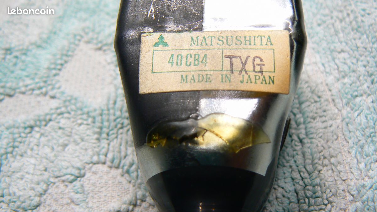 40CB4 tube cathodique (image 2)