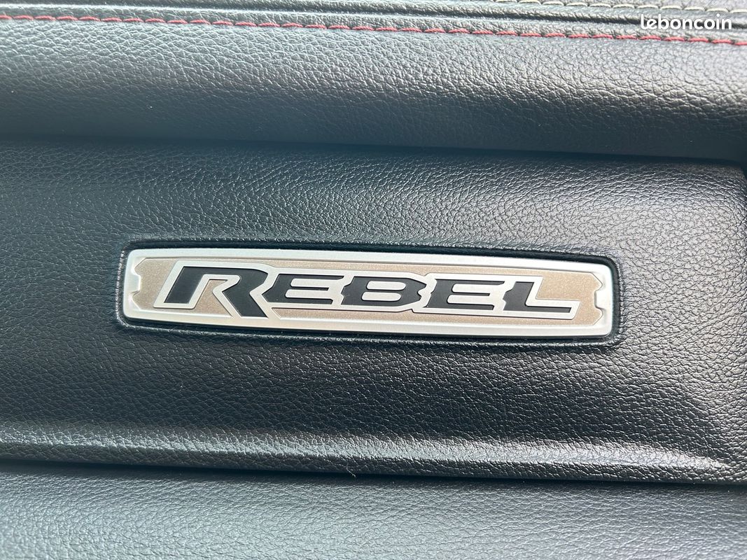 Dodge RAM 1500 5.7L V8 HEMI 395 REBEL - 37900 - (image 14)