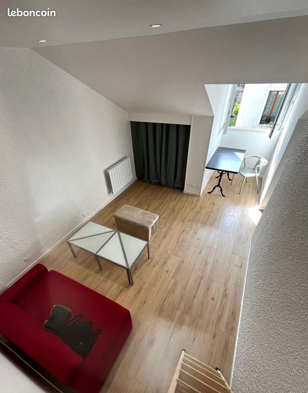 Appartement 1 pièce 20 m² · à Nanterre · 20 m² · 1 050 €/mois