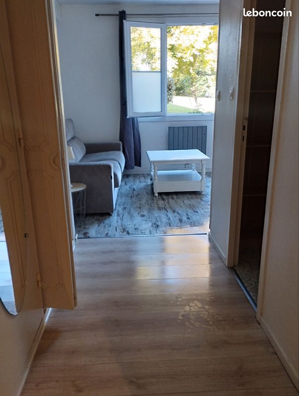 Appartement 1 pièce 22 m² · à Voiron · 22 m² · 530 €/mois