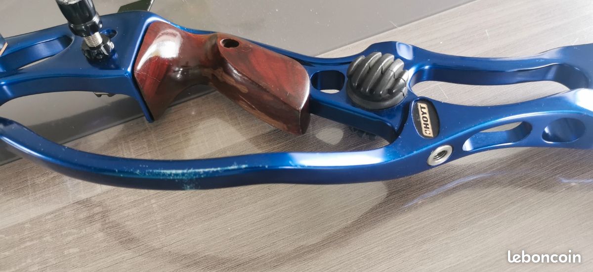 Poignée HOYT 2026 - FORMULA Xceed 2 Series
