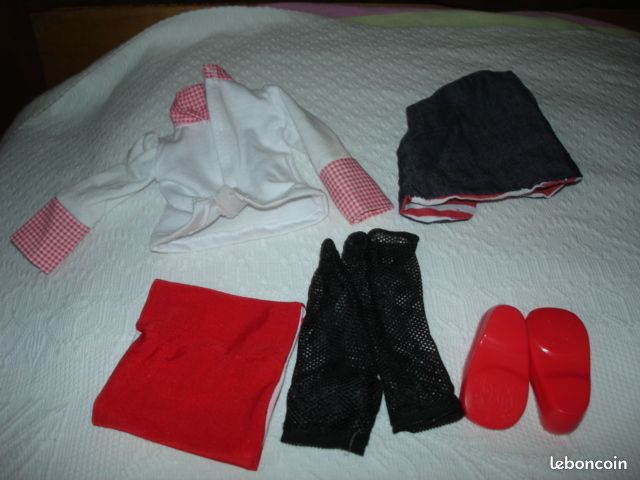 Tenue poupee vetement nancy famosa chaussures (image 2)