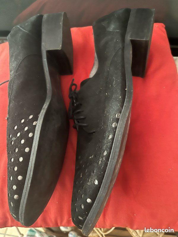 CHAUSSURES nombreuses (image 14)