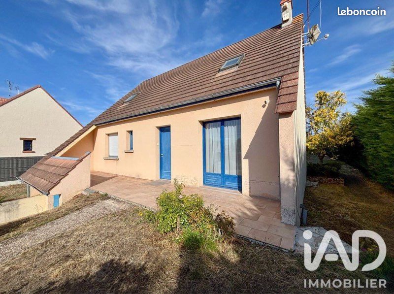 Maison 5 pièces 114 m² · à Dordives · 114 m² · 195 000 €