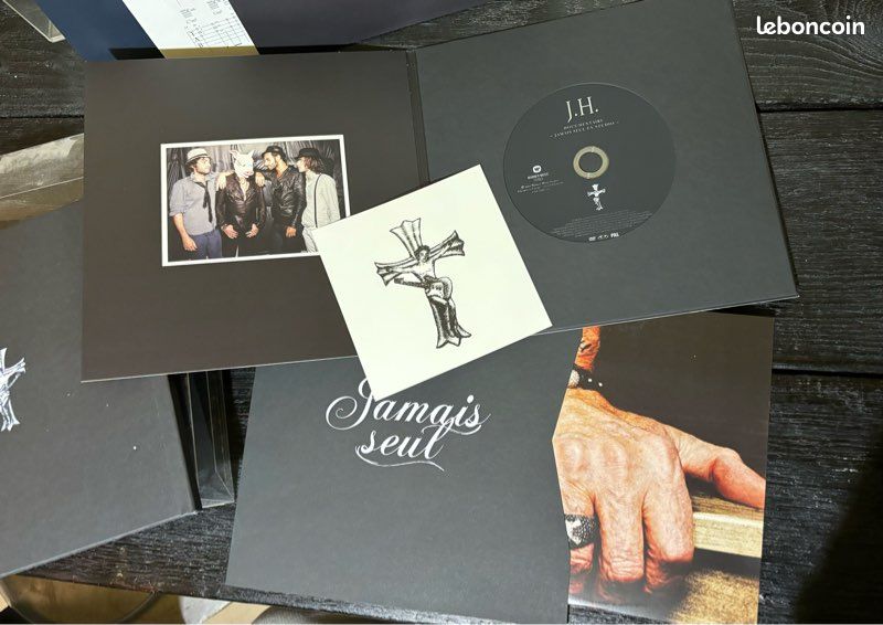 Coffret Johnny Hallyday Jamais seul (image 8)