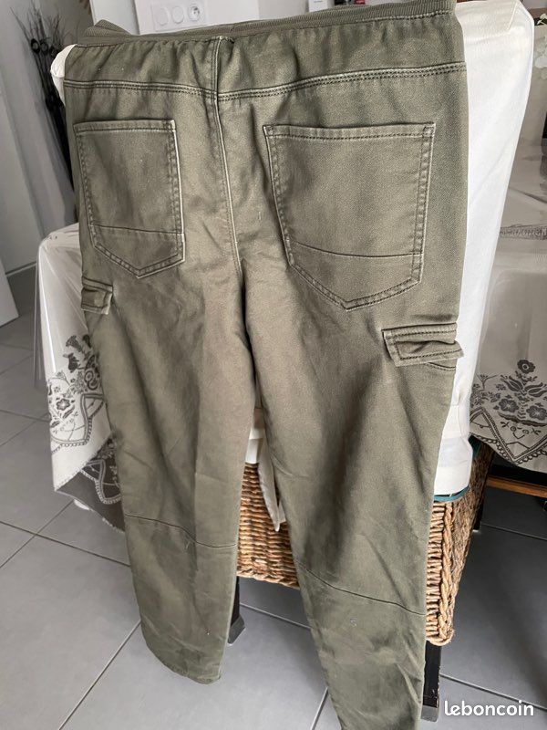 Vêtements garçon xs /32 /36/ 12ans (image 6)