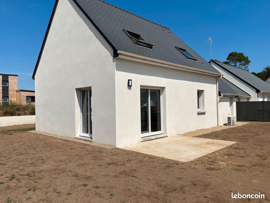 Maison 6 pièces 100 m² · à Pont-l'Abbé · 100 m² · 1 200 €
