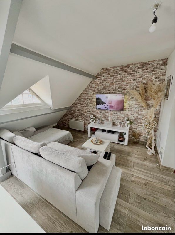 Studio 24m2 - Locations