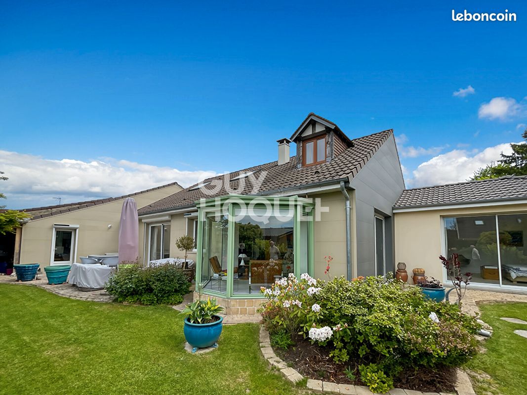 Maison 6 pièces 189 m² · à Fontenay-Trésigny · 189 m² · 470 000 €
