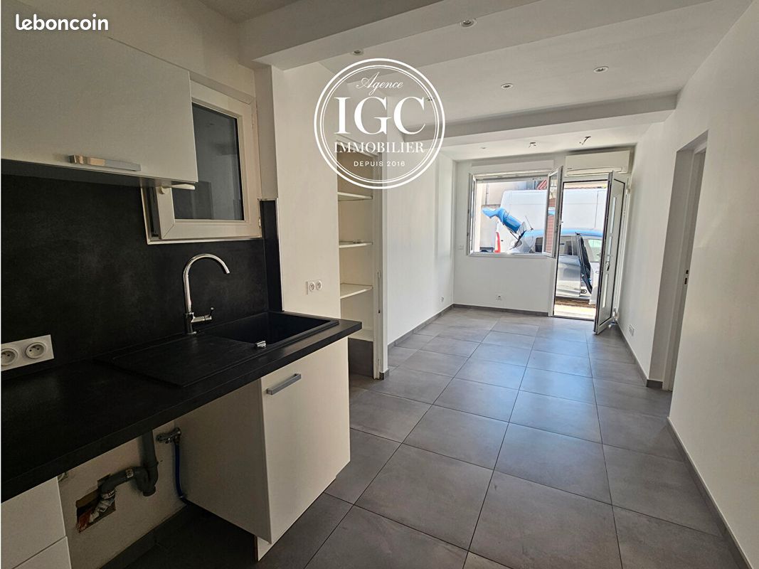Appartement 3 pièces 43 m² · à Châteauneuf-les-Martigues · 43 m² · 800 €
