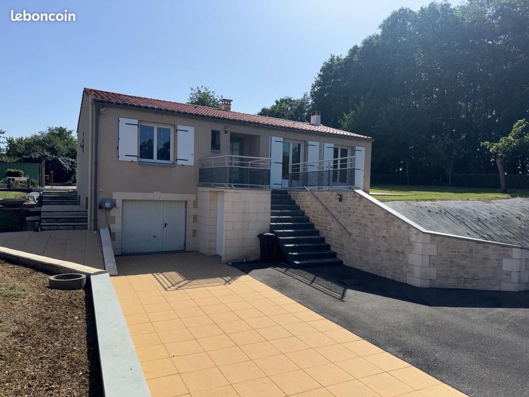 Maison 3 pièces 106 m² · à Thiré · 106 m² · 189 000 €