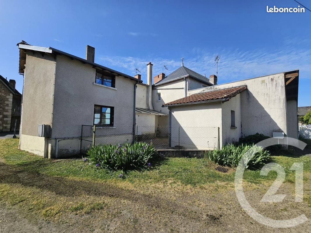 Maison 4 pièces 103 m² · à Archigny · 103 m² · 79 900 €