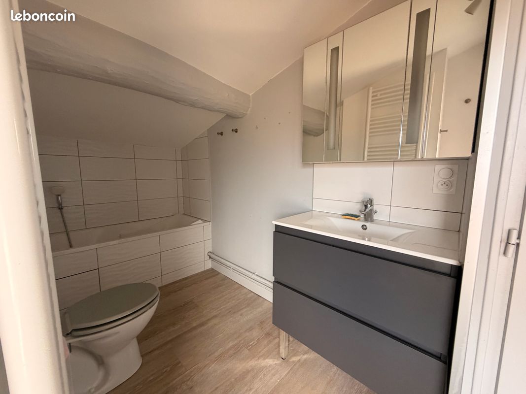 Maison de charme à louer 4 pièces 85.07m² (image 3)