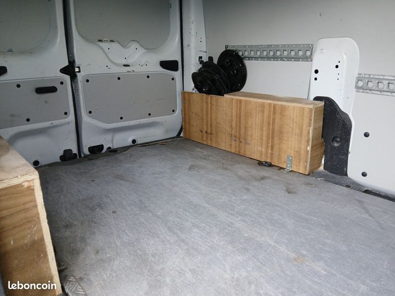 Renault EXPRESS VAN 1.5 BLUE DCI 75CH CONFORT 22 (image 4)