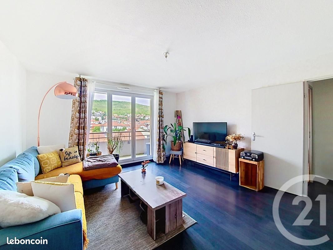 Appartement 2 pièces 49 m² · à Clermont-Ferrand · 49 m² · 147 800 €