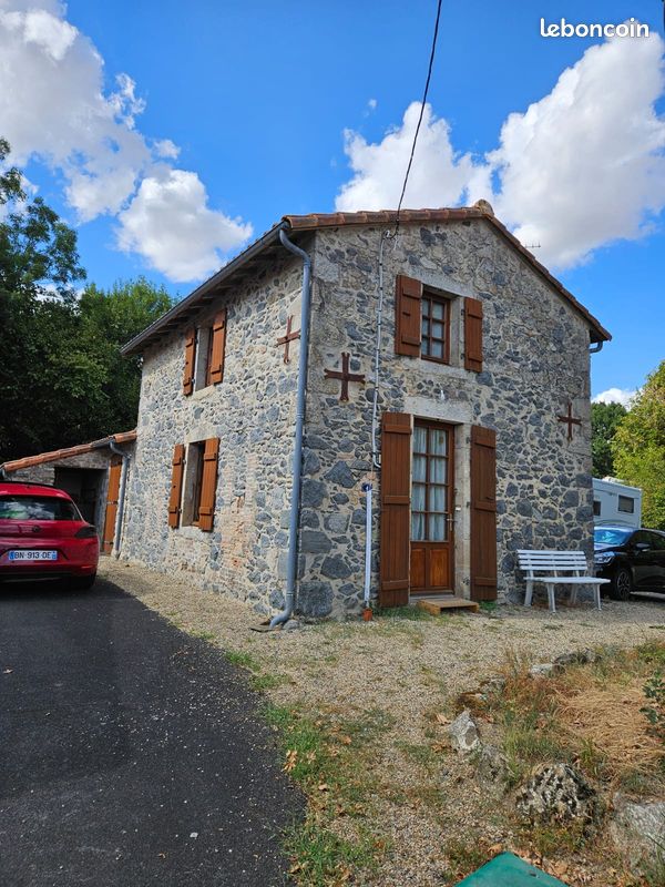 Maison 3 pièces 64 m² · à La Chapelle-Saint-Laurent · 64 m² · 530 €/mois