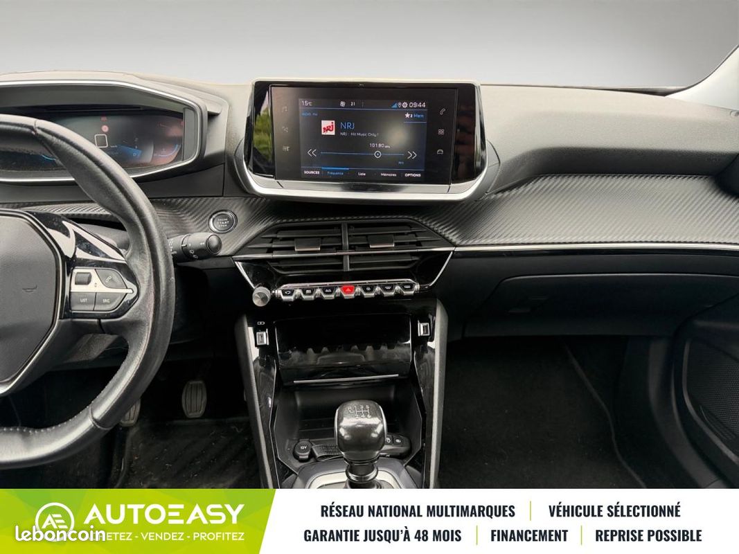 Peugeot 2008 1.2 PTC 130 CH ALLURE BVM6 / ENTRETIEN A JOUR (image 16)