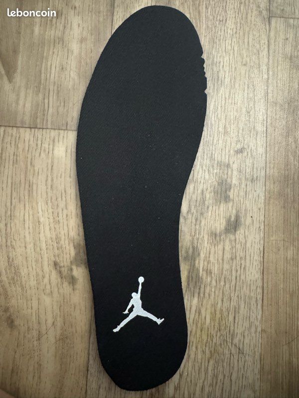 Jordan 4 retro (image 8)