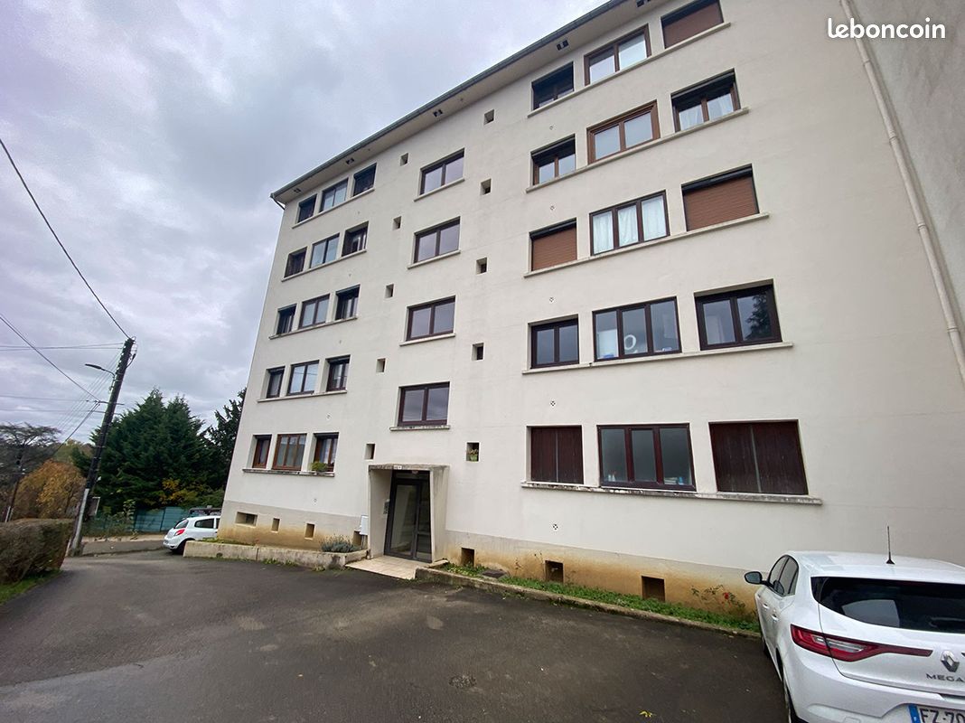 Appartement 3 pièces 73 m² · à Lons-le-Saunier · 73 m² · 100 000 €