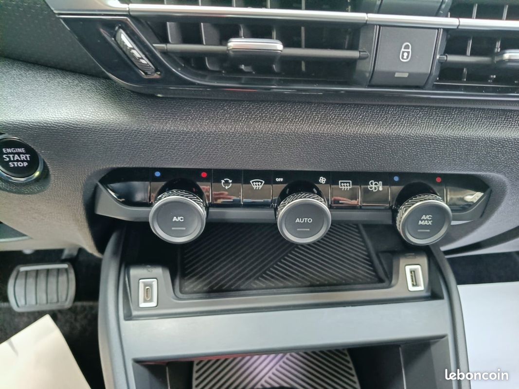 CITROEN C4 BlueHDi 130 S&S EAT8 Shine (image 20)