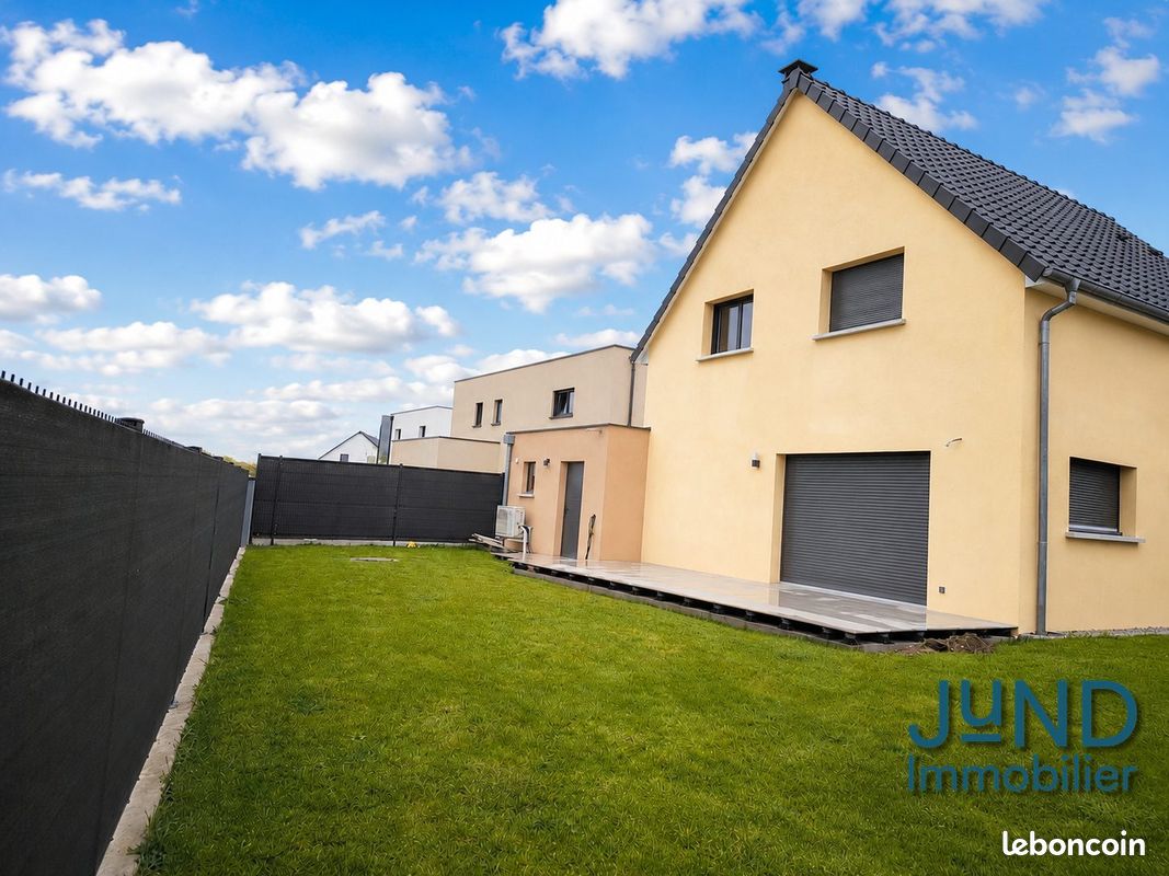 Maison 5 pièces 124 m² · à Sessenheim · 124 m² · 1 390 €