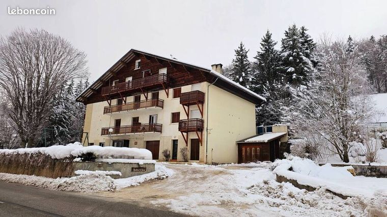 Immeuble 14 pièces 750 m²