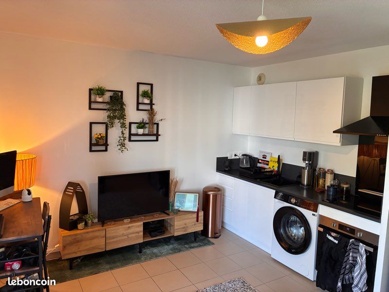Appartement 1 pièce 28 m² · à Le Cannet · 28 m² · 185 000 €