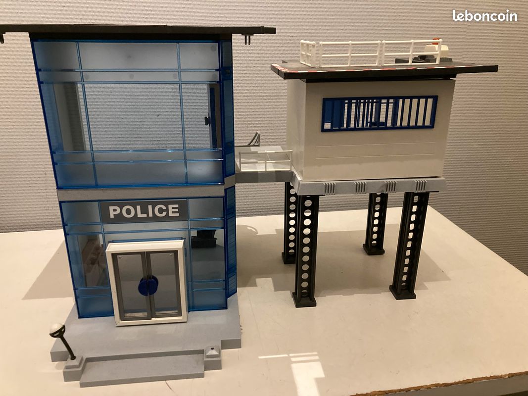 Commissariat Playmobil (image 2)