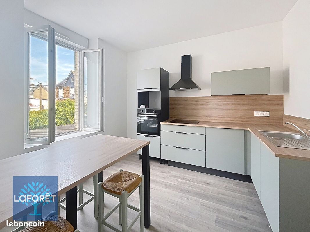 Appartement 4 pièces 75 m² · à Fougères · 75 m² · 680 €