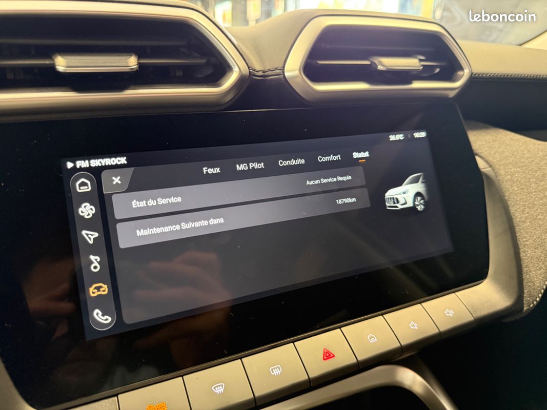 MG ZS 1.5 HYBRID+ 197Ch LUXURY 1.83KWH COMFORT - APPLE CARPLAY - GARANTIE 7 ANS (image 28)