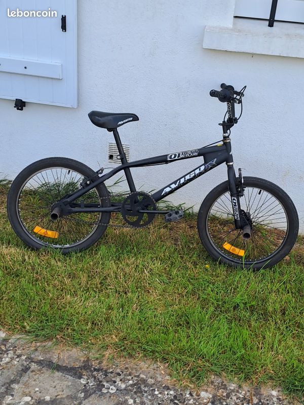 Vélo BMX AVIGO Vélos