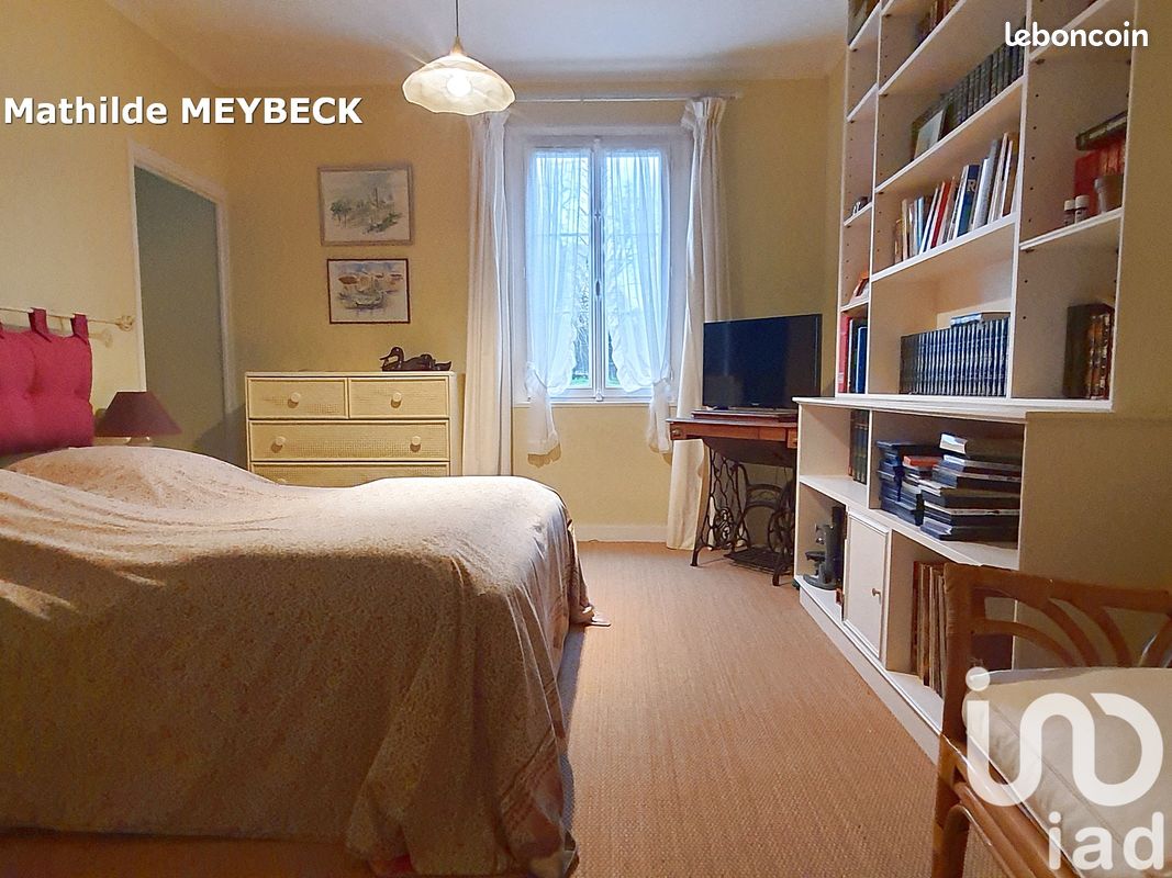 Maison 10 pièces 232 m² - Fressines 79370 (image principale 14)