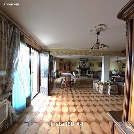 https://img.leboncoin.fr/api/v1/lbcpb1/images/d7/93/20/d7932020ec08a59a271146050a4918c07960f93d.jpg?rule=ad-image