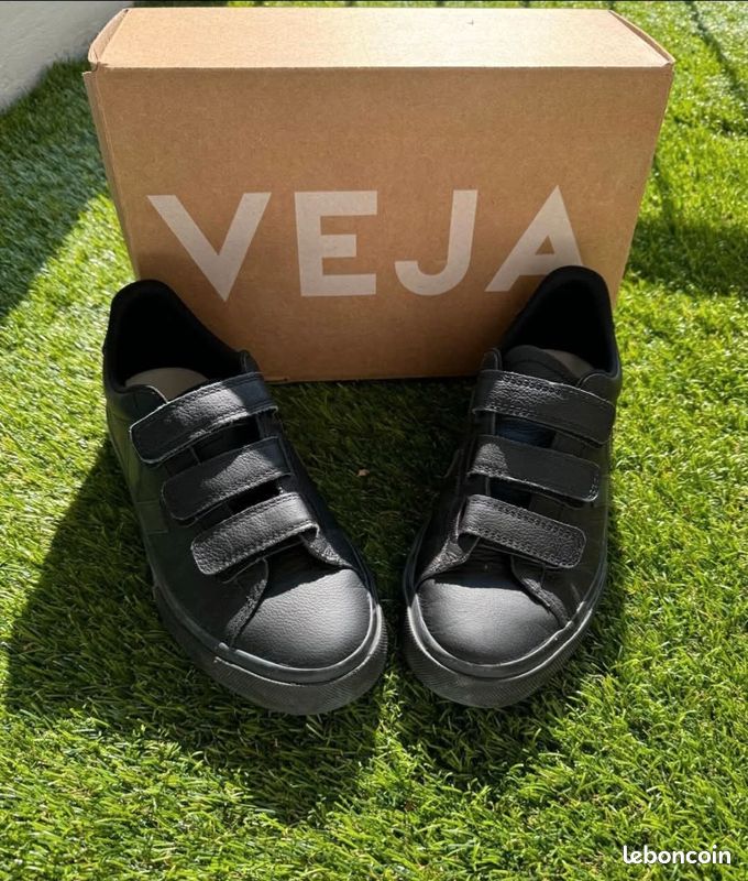 Baskets Veja noires à scratch Chaussures
